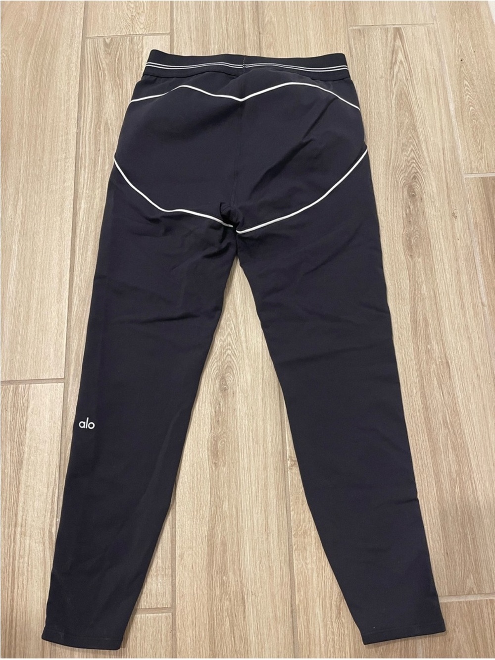 Alo Yoga Airbrush High Waist Heart Throb Leggings Black/ White Sz L 12-14 W54341 - Picture 6 of 15